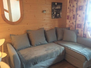 Duplex Apartment Right At The Ski Lift Tracks Valmorel